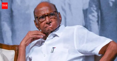 महाराष्ट्र पोटनिवडणूक: राष्ट्रवादीचे (एसपी) अध्यक्ष शरद पवार यांनी काँग्रेसला बारामतीतून माघार घ्यावी, असे आवाहन उपमुख्यमंत्री सुनेत्रा पवार यांनी केले आहे.