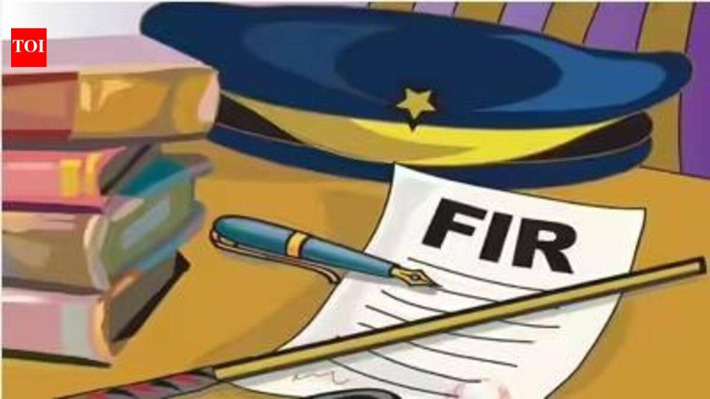 उत्पादन शुल्क विभागात नोकरी देण्याचे आमिष दाखवून २५ लाखांची फसवणूक केल्याप्रकरणी चौघांवर गुन्हा दाखल पुणे बातम्या